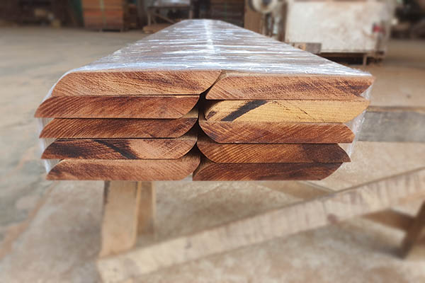 ARCHITRAVE DOOR FRAME