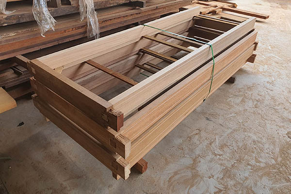 BALAU Door Frame
