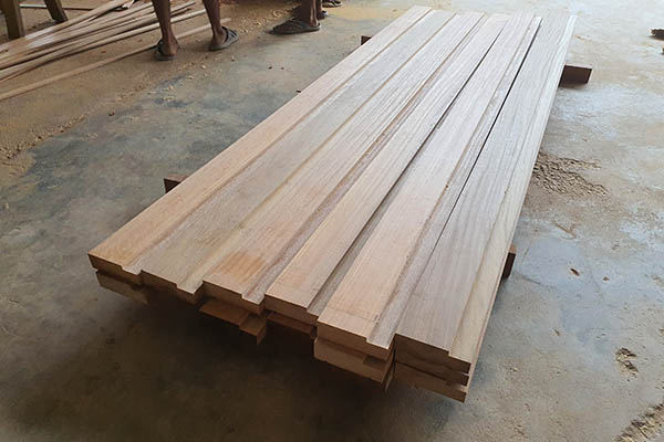 BALAU DOOR FRAME
