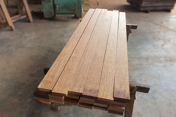 MERBAU DECKING