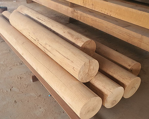 MERAWAN Wooden Pole