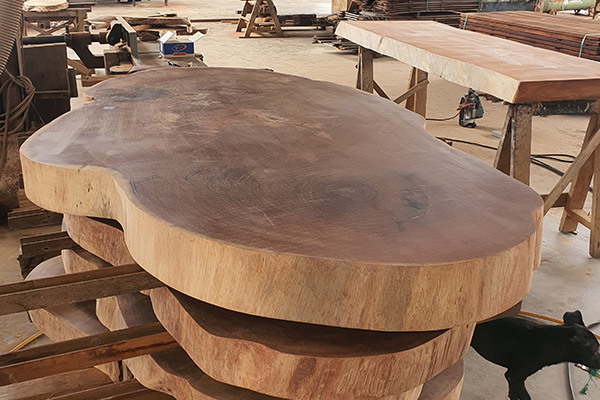 MERBAU TABLE TOP