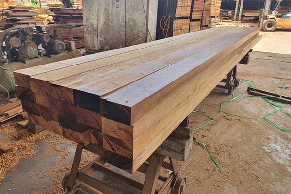 MERBAU WOOD